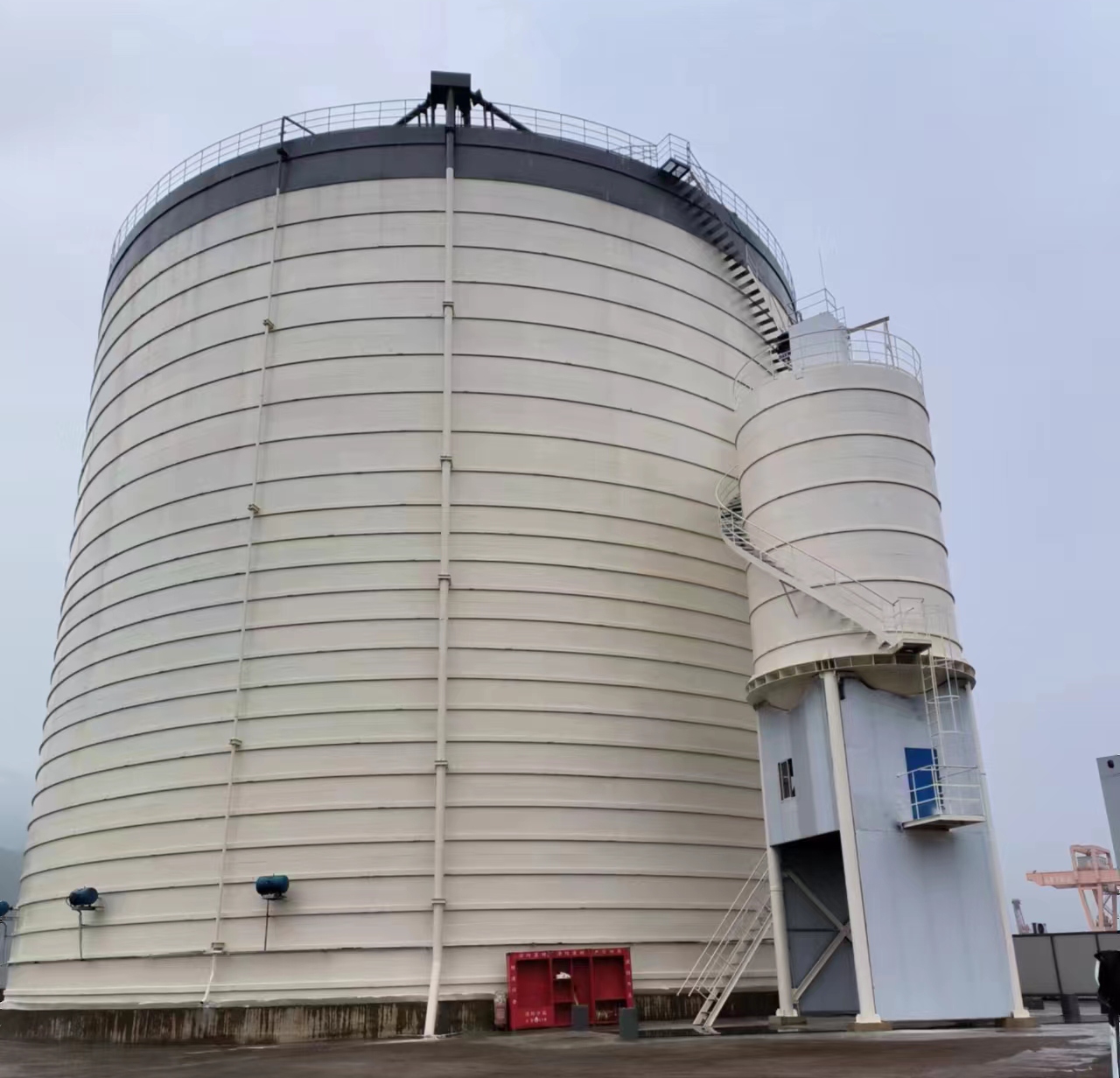 临颍10万吨水泥钢板库